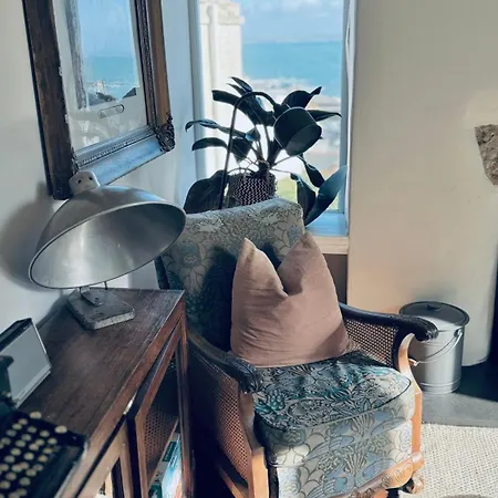 Family House With Garden & Sea Views * Mousehole